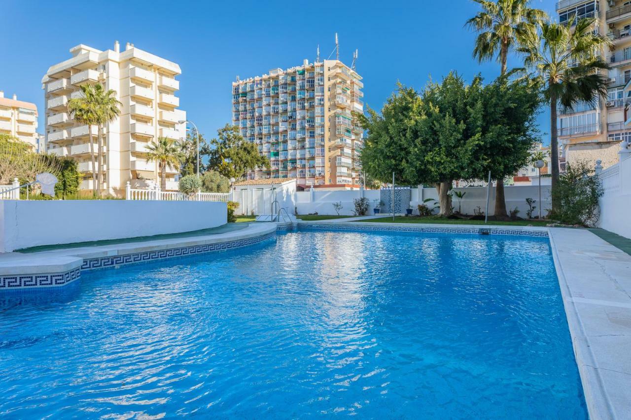 Apartamento Al Lado De La Playa Benalmádena Esterno foto
